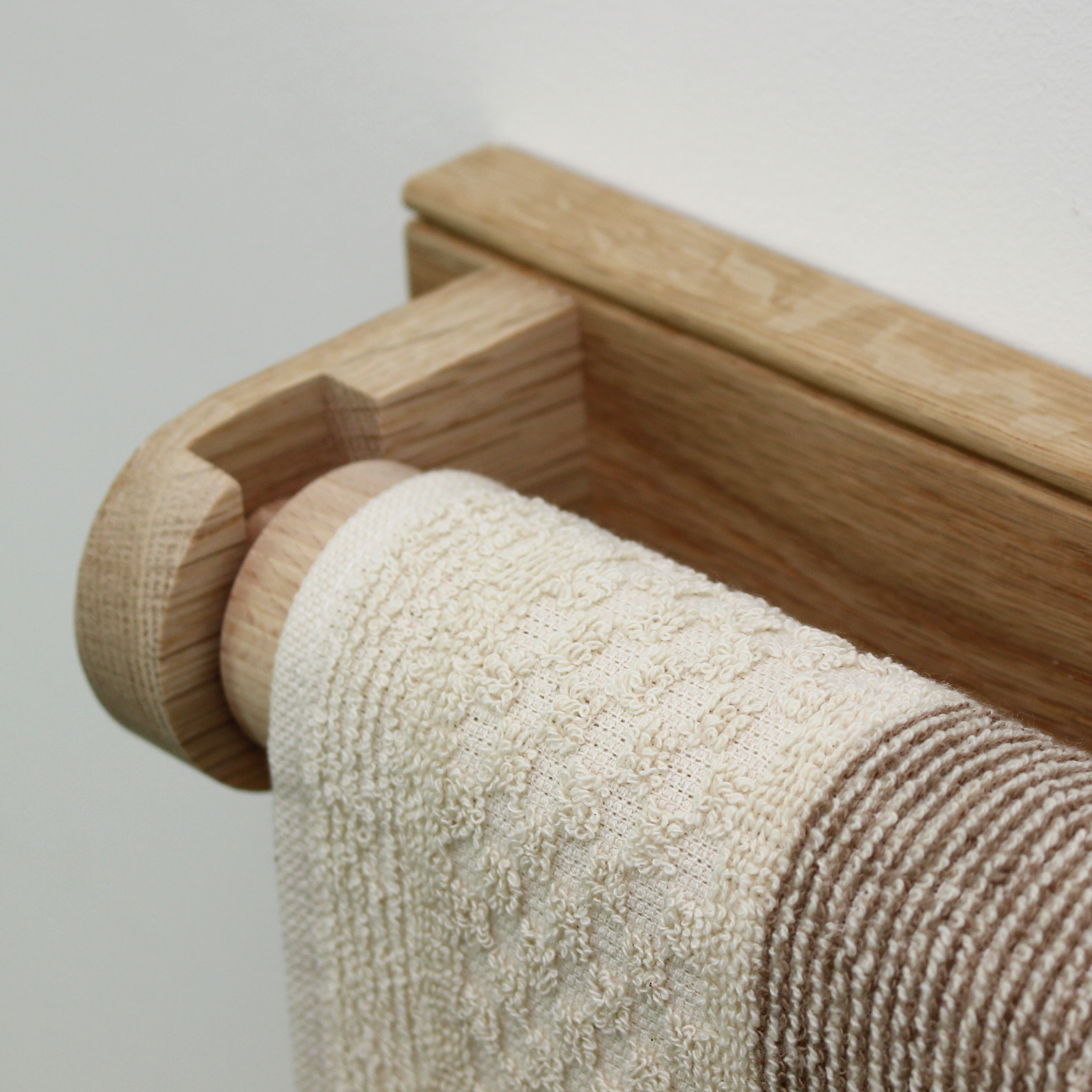 Oak Holder Natural Stripe Towel) Oak Roller Towel Holder With 100% Cot 